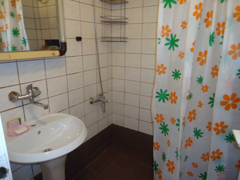 Дава се под наем Двустаен апартамент в София, Център - 80 кв.м за 400 € - Снимка #8