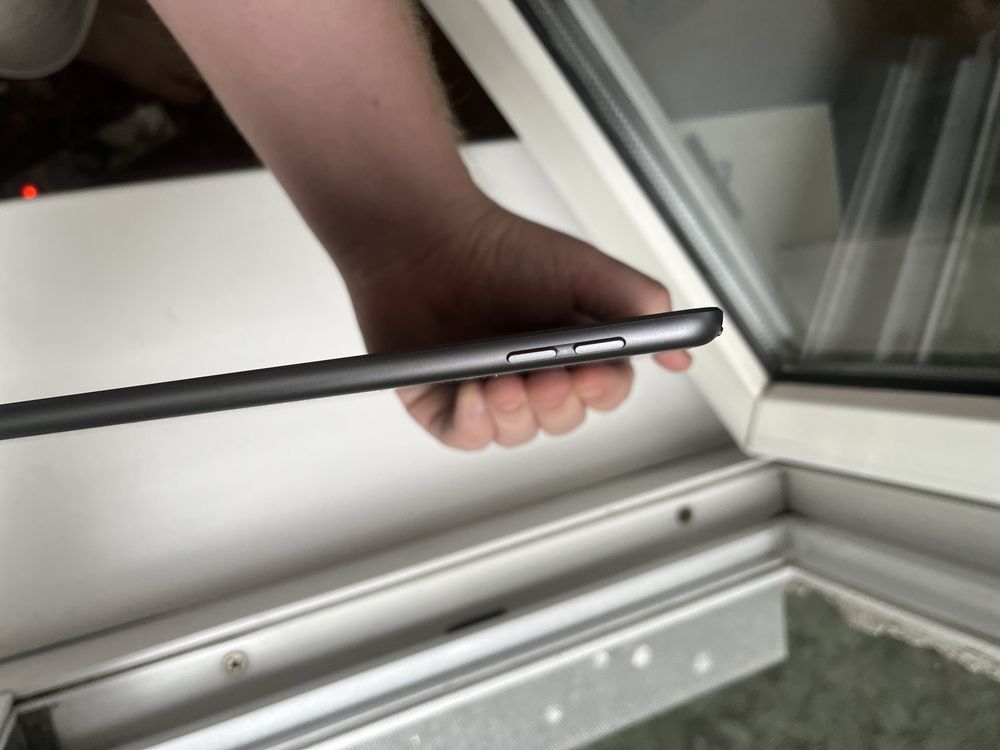 IPAD 7 поколения