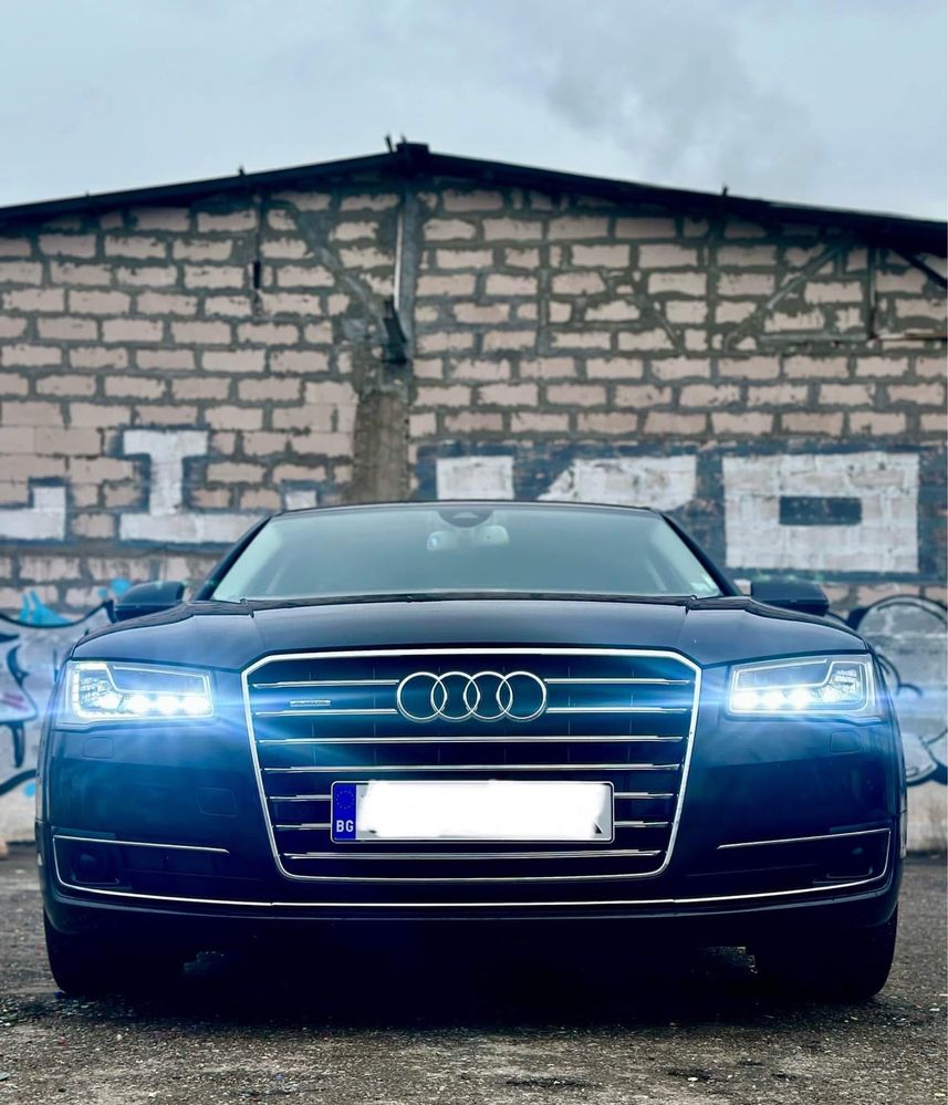 Audi A8 4.0 bi-turbo matrix