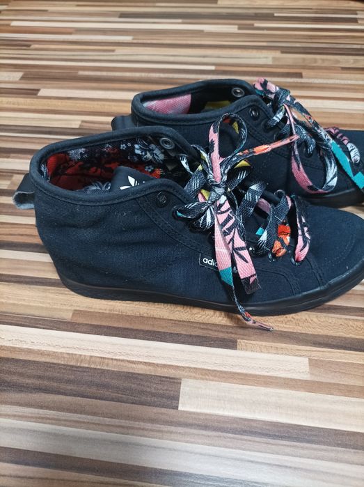 Спортни маратонки Adidas