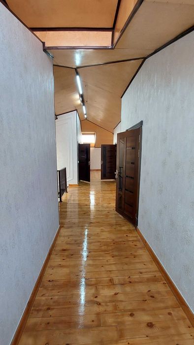 Сдаётся нов.участок.Сергели,Ханабад.3сотки.8комнат,4санузла.2000у.е.