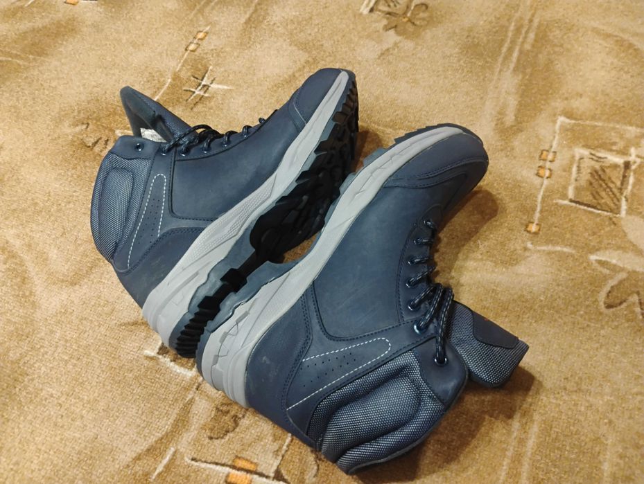 Почти нови топли Мъжки Боти Runners 43 ти номер Сини, Еко кожа