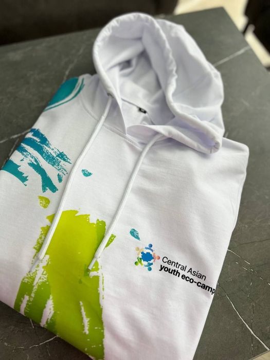 Svitshot, hudi va jiletkalar – sifatli va nafis ko‘rinishda