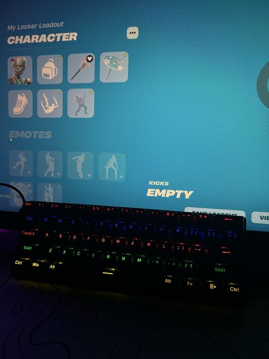 продавам клавиатура redragon