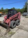 Bobcat incarcator frontal gehl 5625 3to