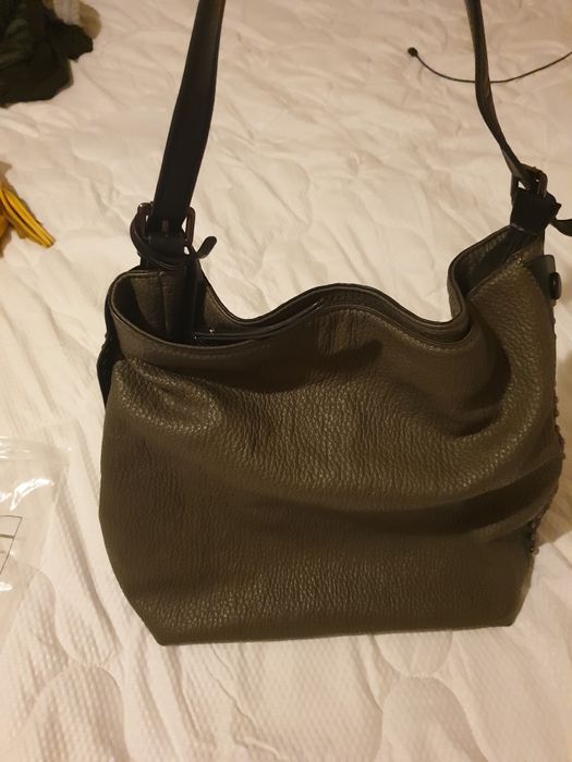 Дамски чанти!Сред тях има и естествена кожа!