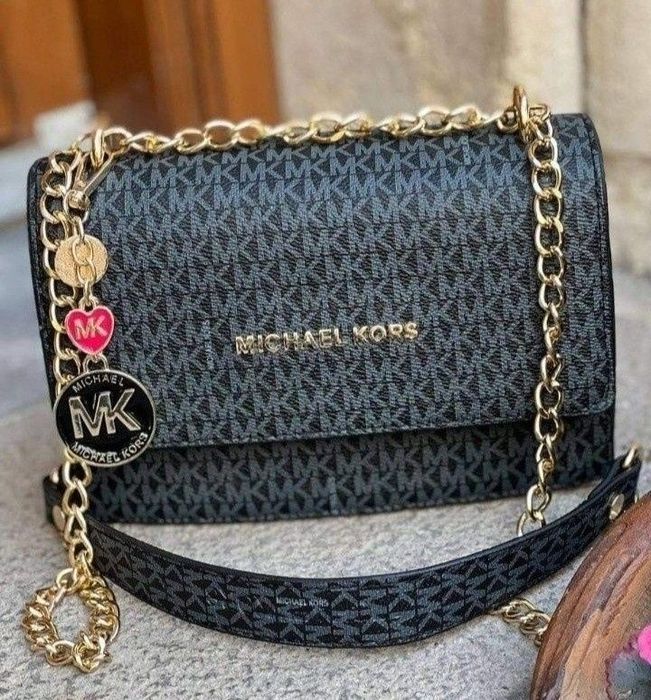 Geanta mini Michael Kors new collection logo metalic auriu, saculet
