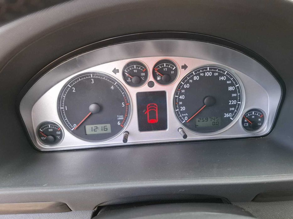Vw Sharan 2,0 tdi