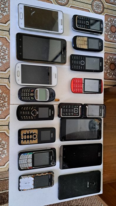 Сотовые все что на фото