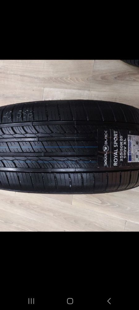 255/50R20 Royal shinasi