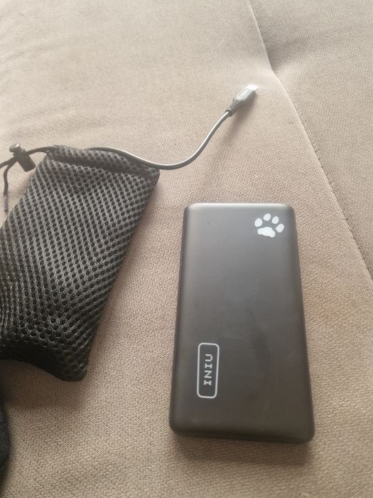 Power bank iniu baterie portabila