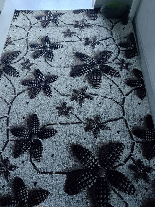 Продаётся кавер 2,5 на 1,5 .2щтуки в хорошем состояния