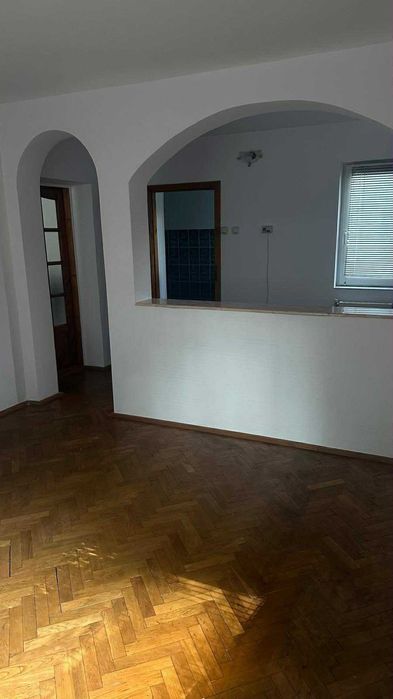 Apartament 3 camere decomandate, Str. Arinului nr. 4, bl 12.