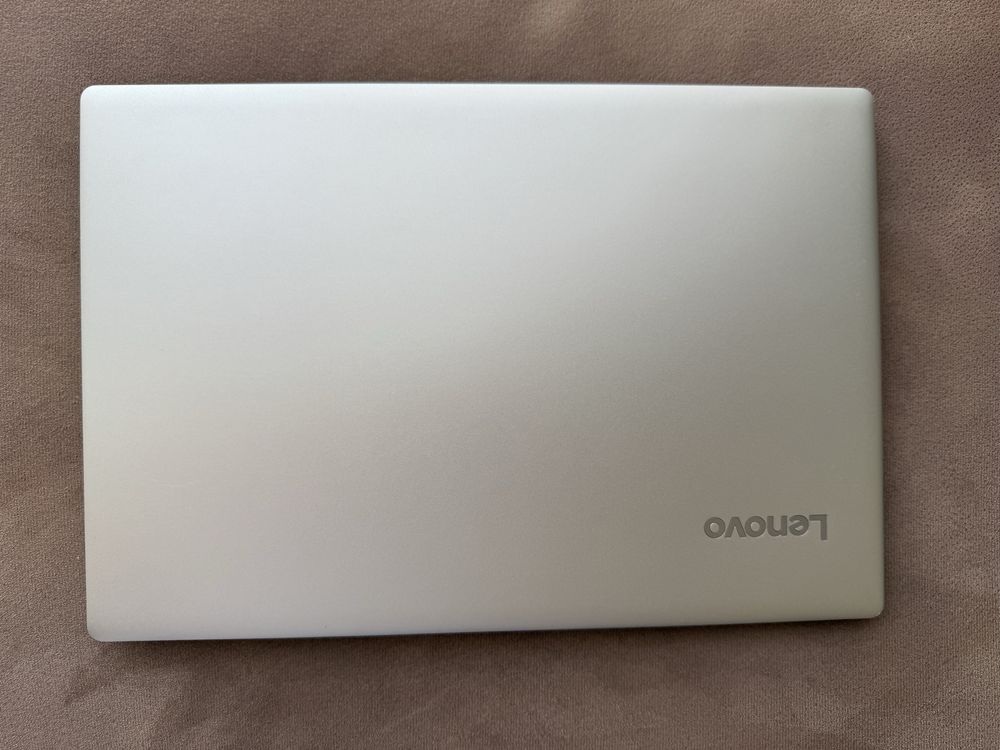 Lenovo IdeaPad 720S-14IKB – i7