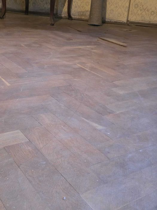 Parchet stejar lemn masiv, 25 mm grosime si teracota pe lemne