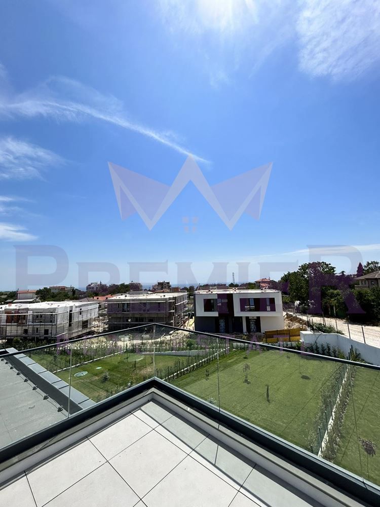 Продава се Къща в Варна, Виница - 300 кв.м за 1500 €/кв.м - Снимка #2