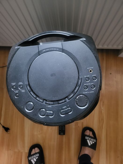 Vând home audio System MHC V13