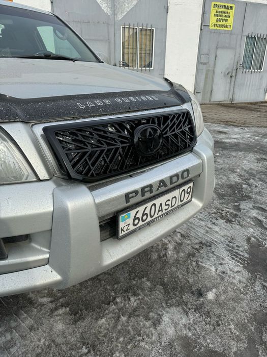Решетка радиатора Toyota land cruiser Prado 120 lexus GX 470
