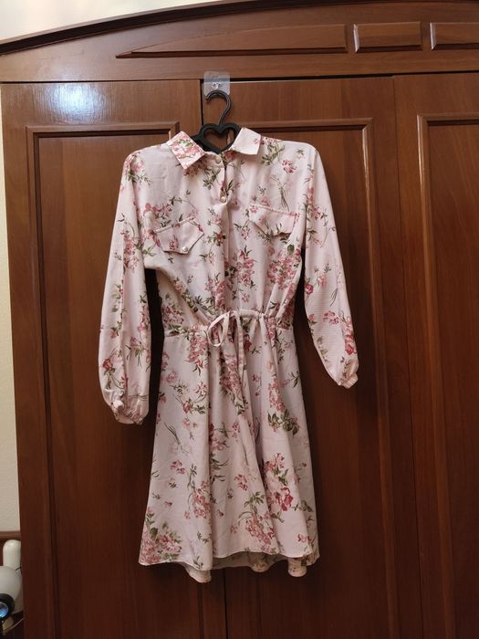 Летние женские платья, так же есть и зимние