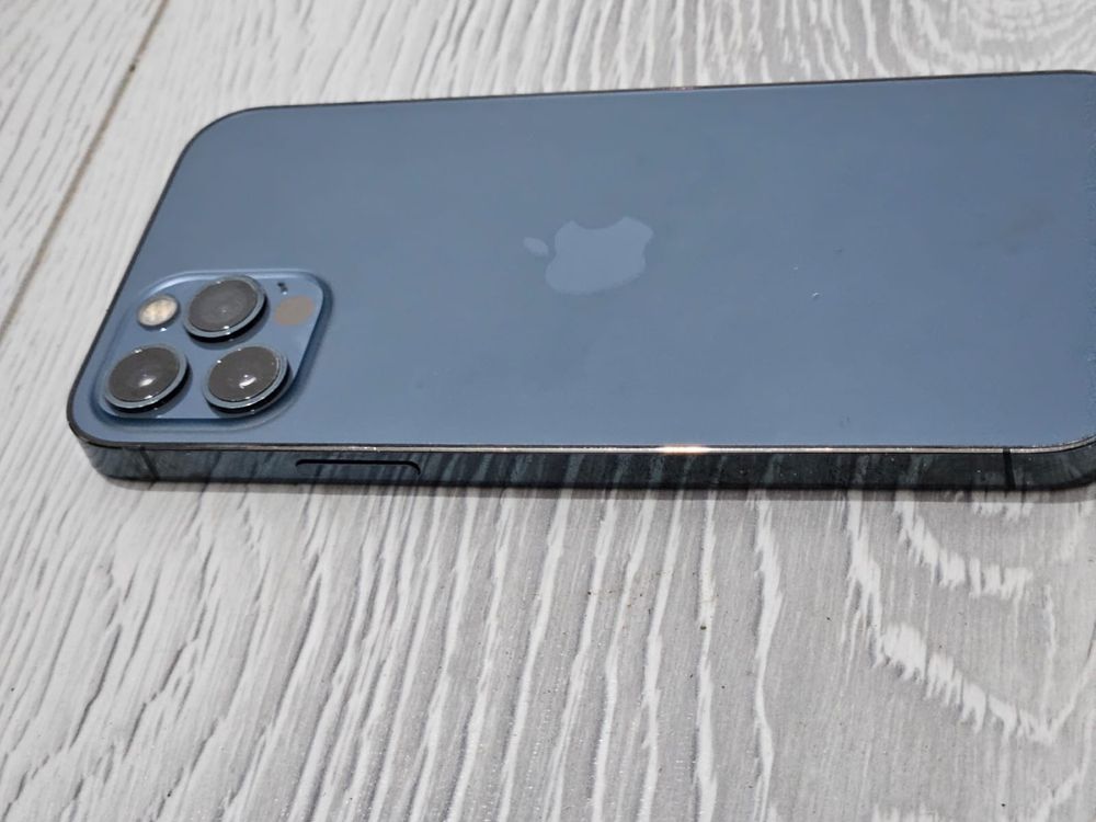 iphone 12 pro компле