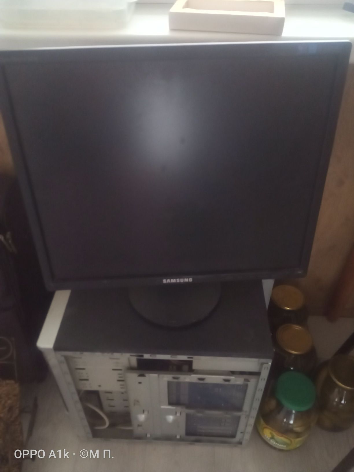 Продам два монитора samsung б/у
