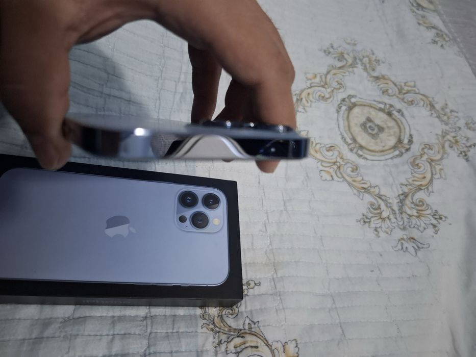 Айфон 13 про макс продам