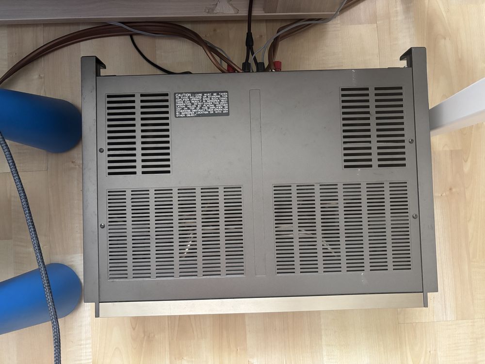 Amplificator final Mitsubishi DA-A30