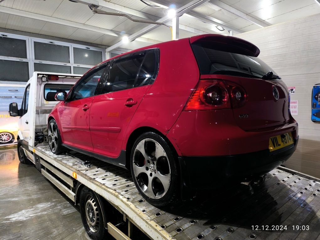 VW Golf V 2.0TFSI GTI На части
