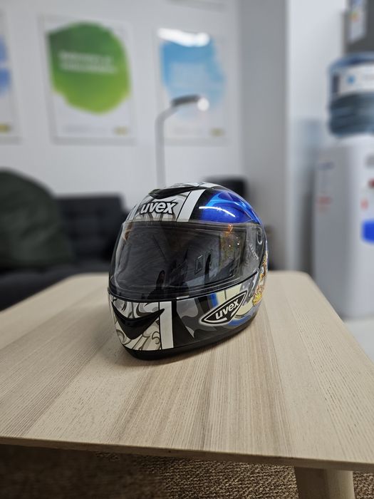 Casca moto UVEX noua