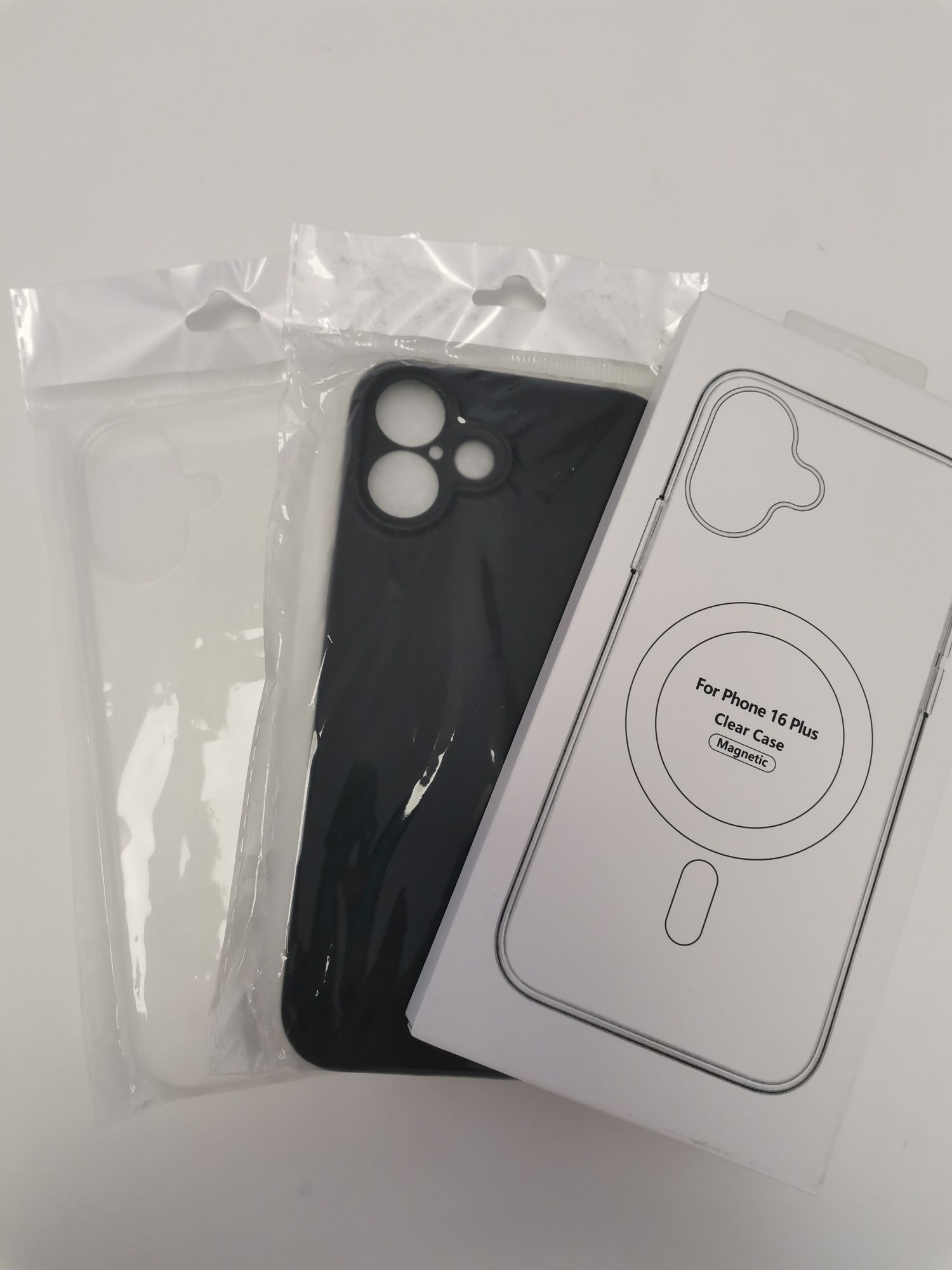Husa Apple iPhone 16