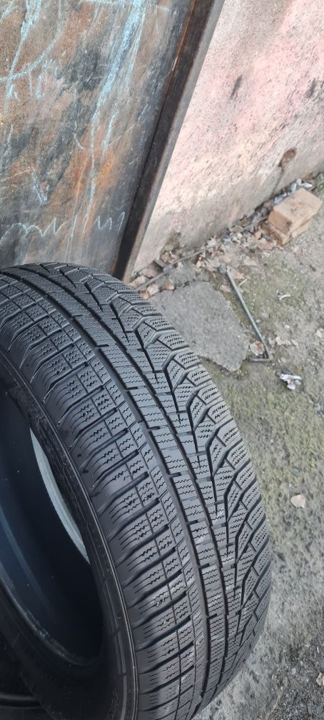 2 Anvelope Hankook 215 60 R17 M+S