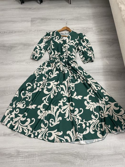 Официални къси рокли