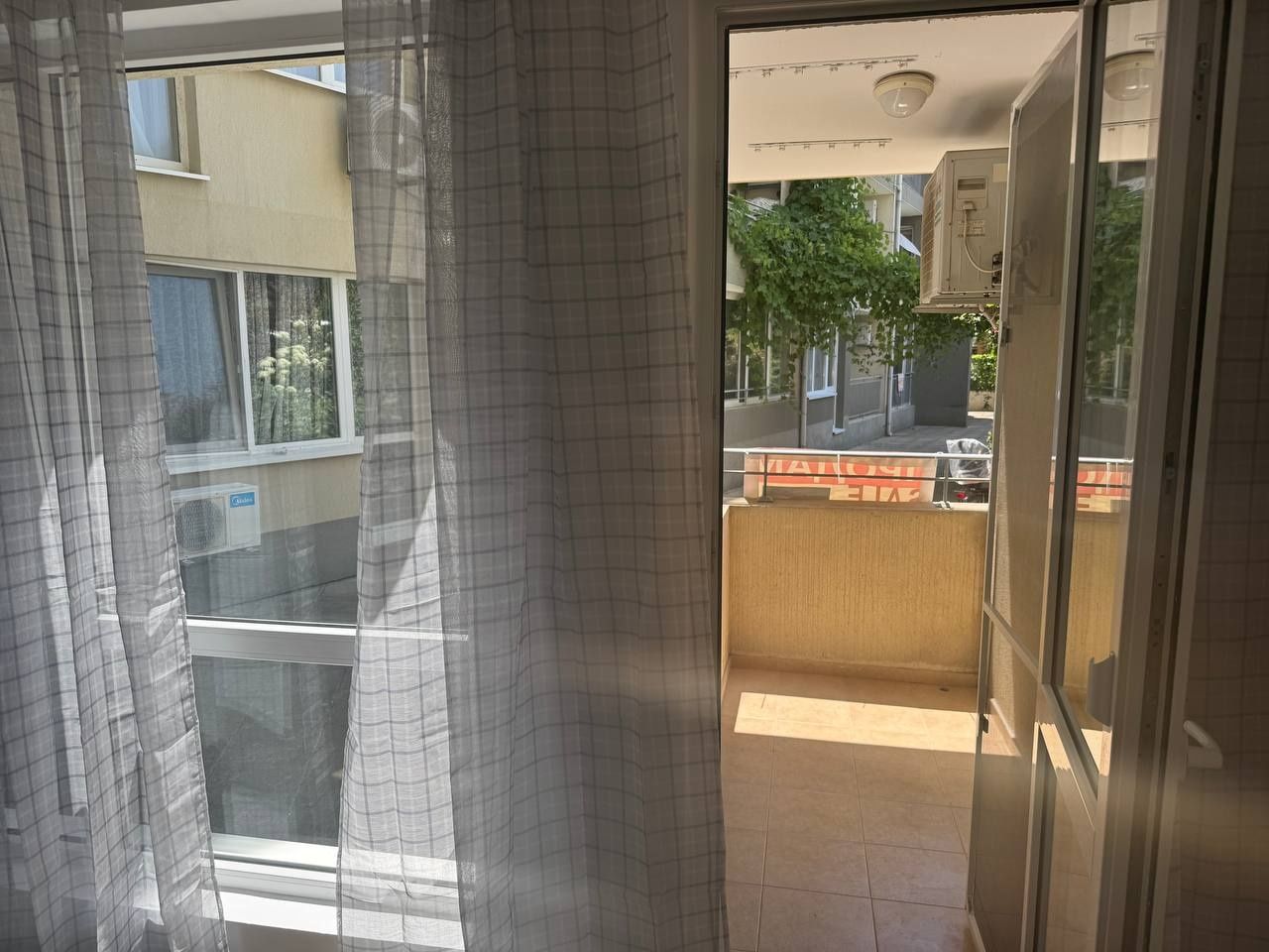 Продава се Двустаен апартамент в Свети Влас - 59 кв.м за 1068 €/кв.м - Снимка #4