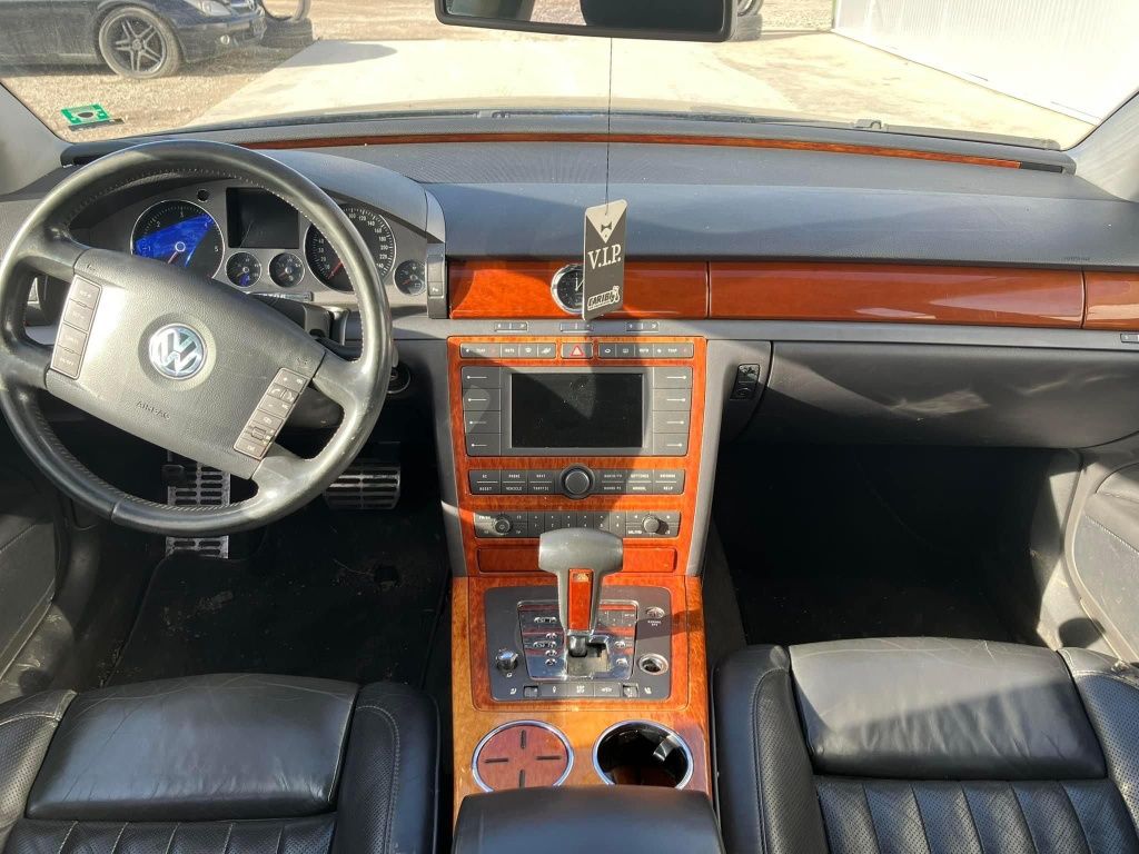 VW Phaeton 3.0TDI V6 224hp на части