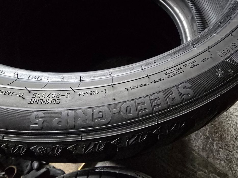 Semperit 225/40 R18 92V MS iarnă