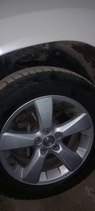 Шины 235/60/18 новый