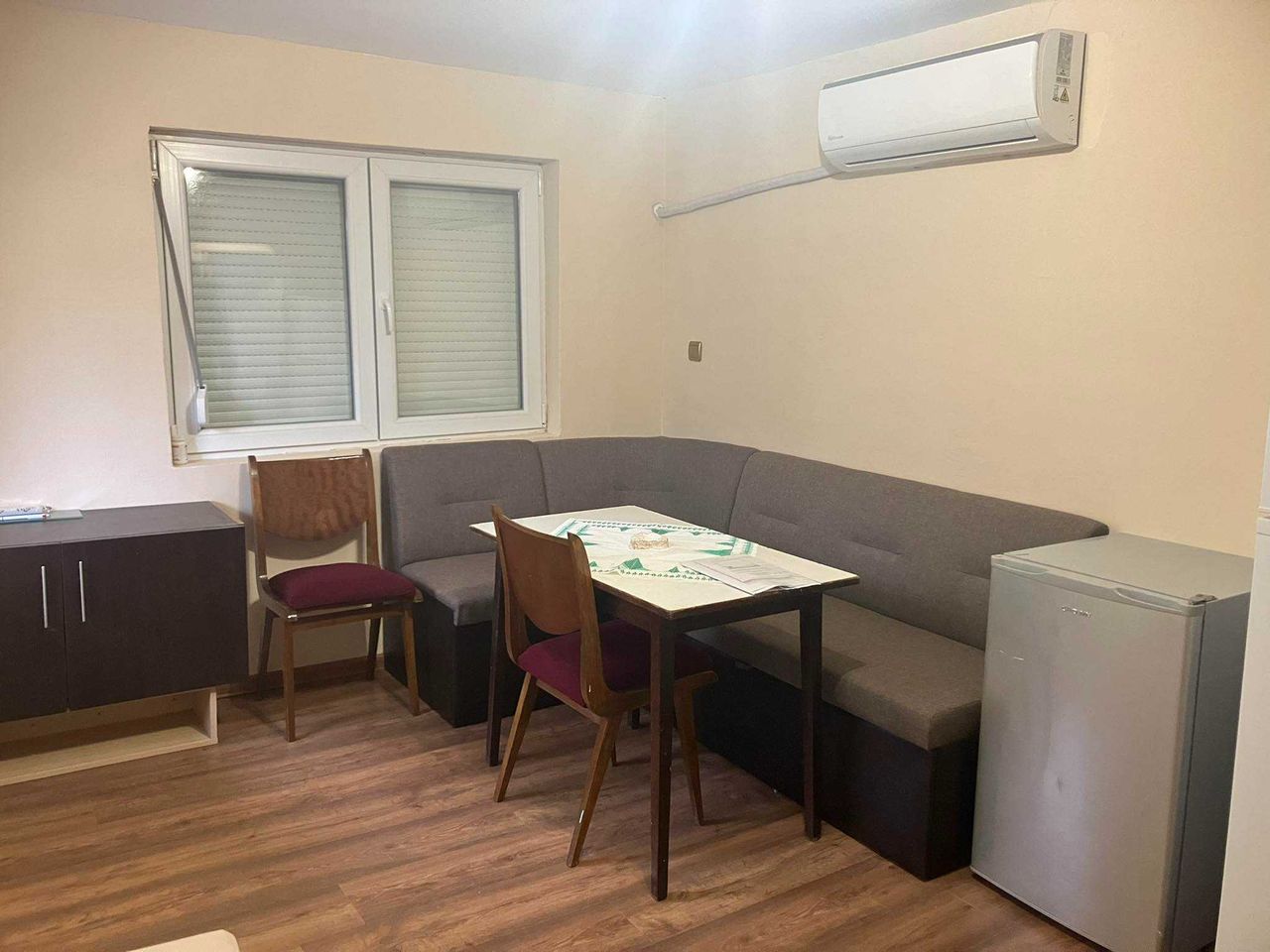 Продава се Двустаен апартамент в Хасково, Воеводски - 35 кв.м за 1093 €/кв.м - Снимка #2
