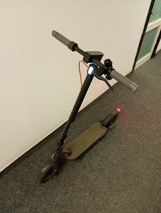 Trotineta electrica Xiaomi scuter 4 gen 2