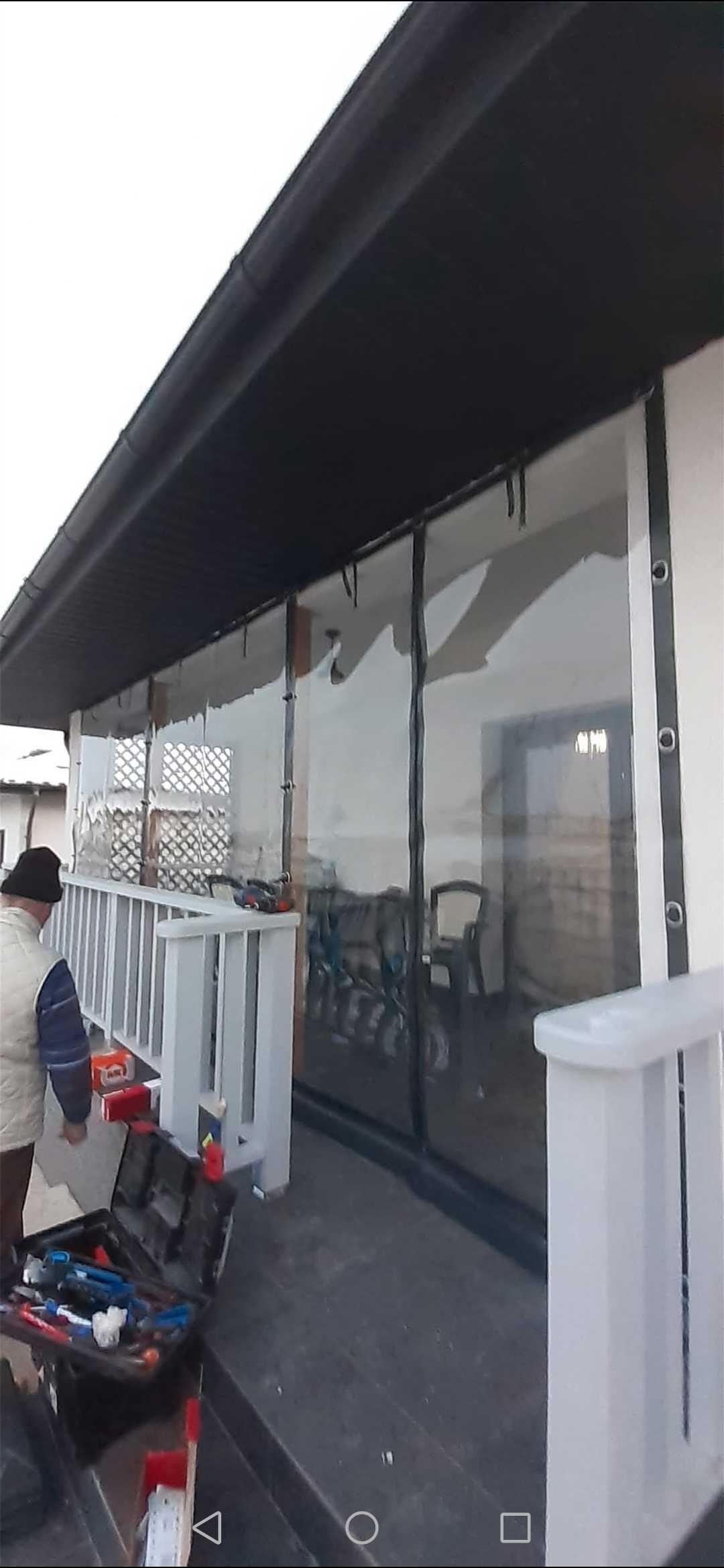 Închideri terase cu folie transparentă
