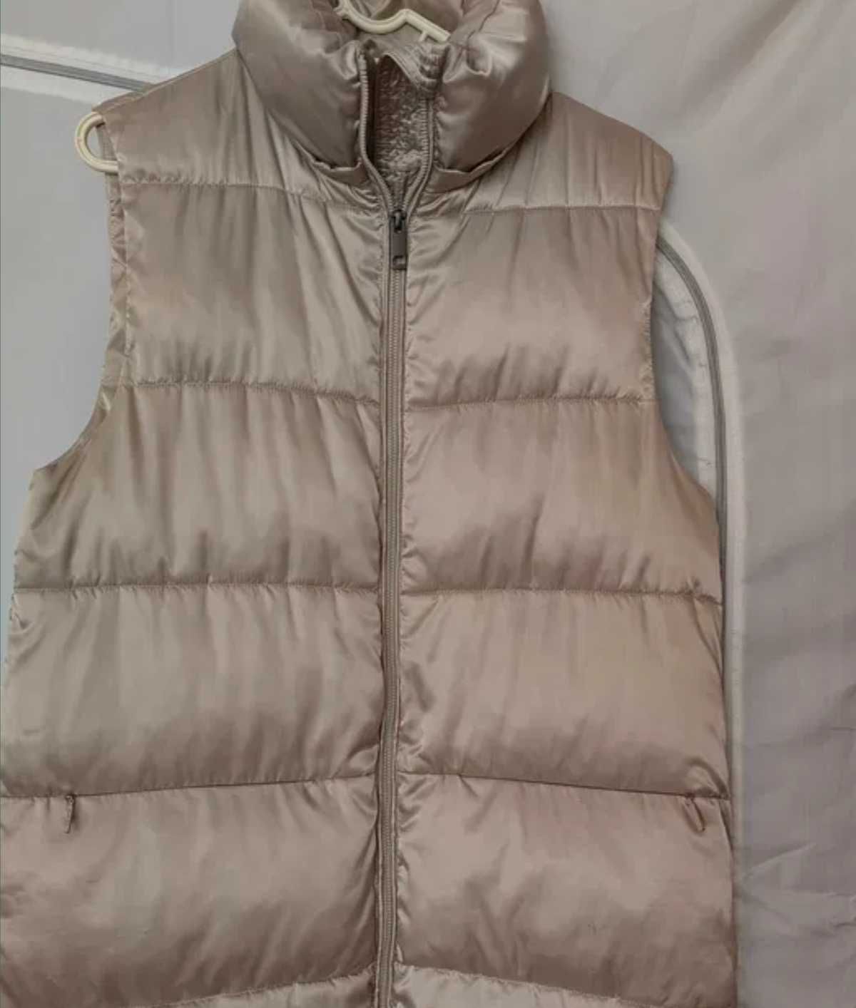 Дамски елек ,яке,палто Massimo Dutti