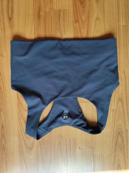H&M bustiera sport damă
