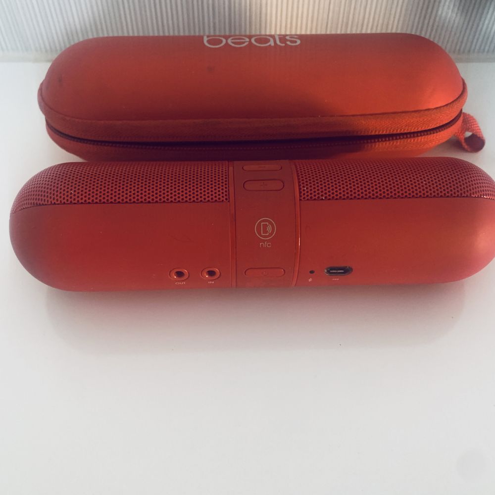 Портативная акустика Beats Pill 2.0 Red