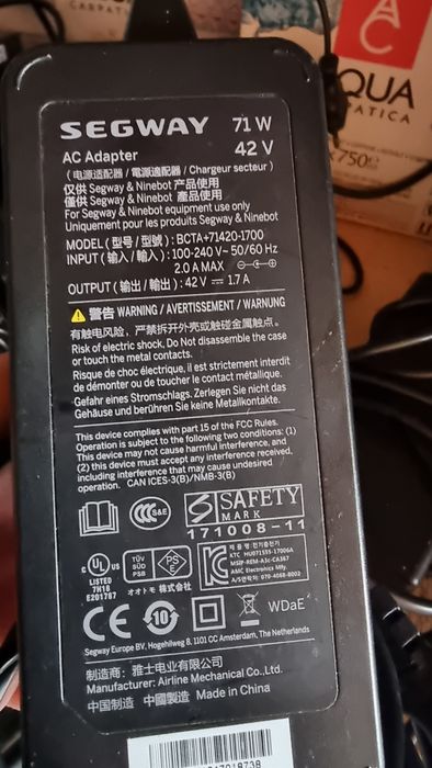 Încărcător original trotineta bicicleta electrica XIAOMI Bosch Import