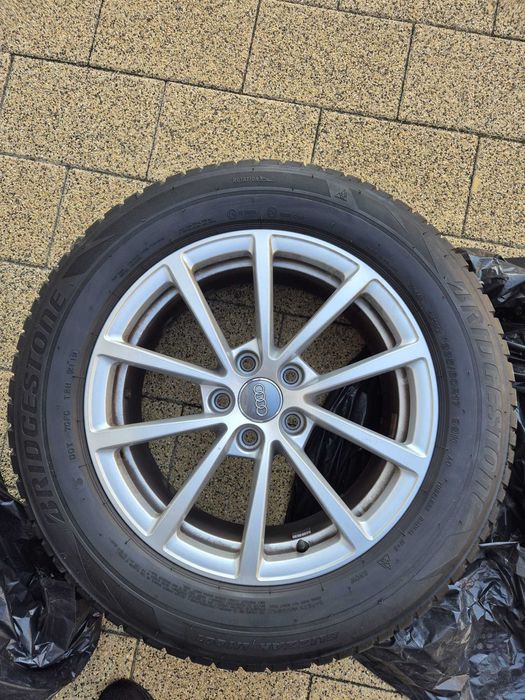 Set 4 roti iarna 225/60 R17 Bridgestone + jante aliaj Audi - excelente