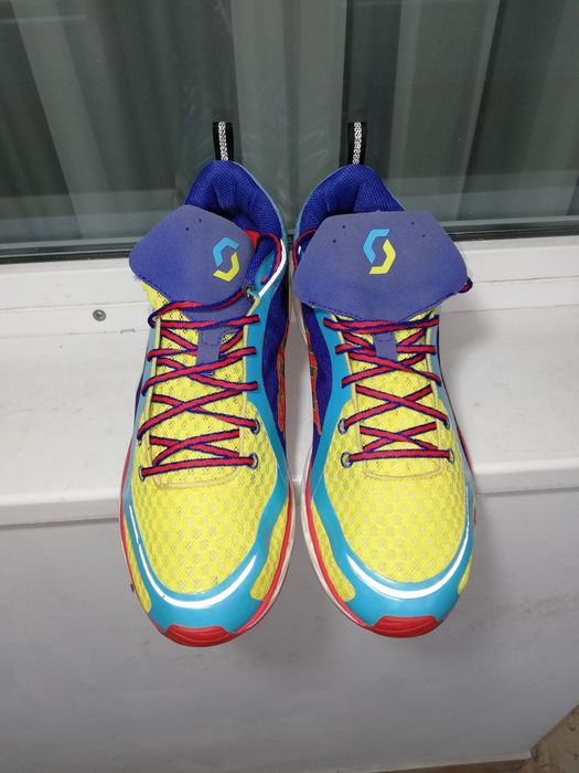 Vand pantofi sport Scott originali nr 45