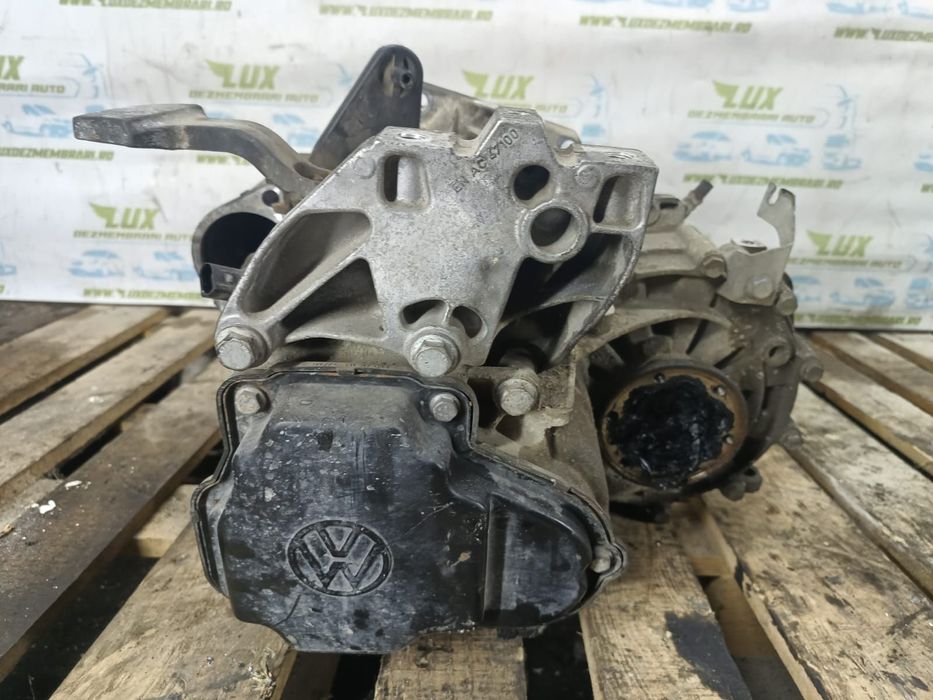 Cutie viteze manuala 5 trepte 1.6 tdi MDM Volkswagen VW Golf 6 [2008