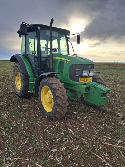 Tractor john deere 70cp