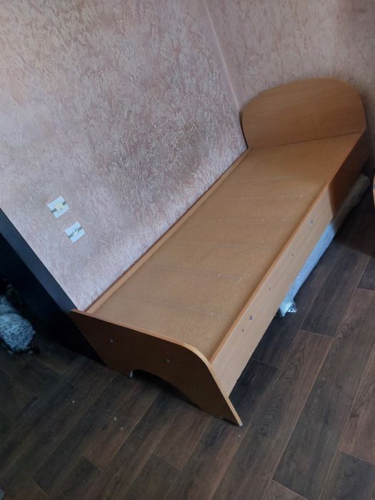 Односпальные кровати