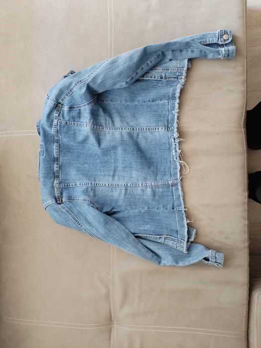 Дънкено късо яке