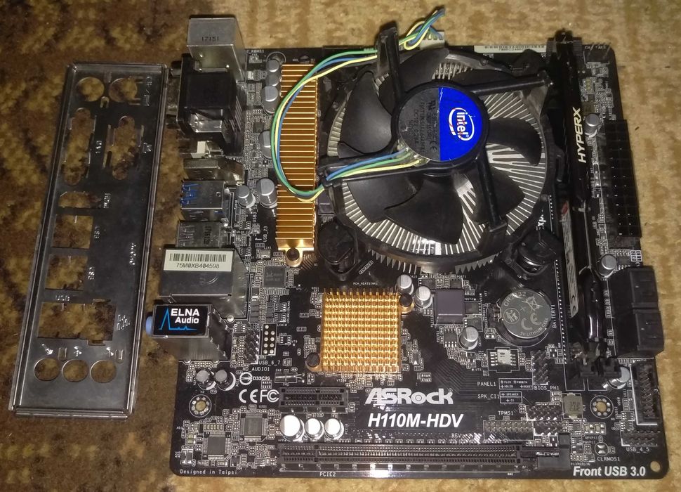 Plăci de bază, cu procesor și RAM